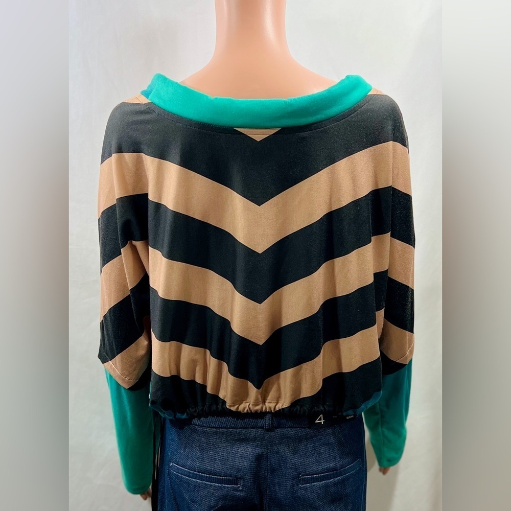 IPNG Black and Tan Women's Blouse Made in Turkey Size 1 - Picture 2 of 7